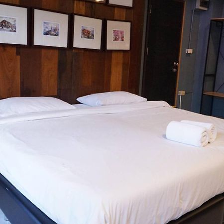 Isleep Guesthouse Chiang Mai Buitenkant foto