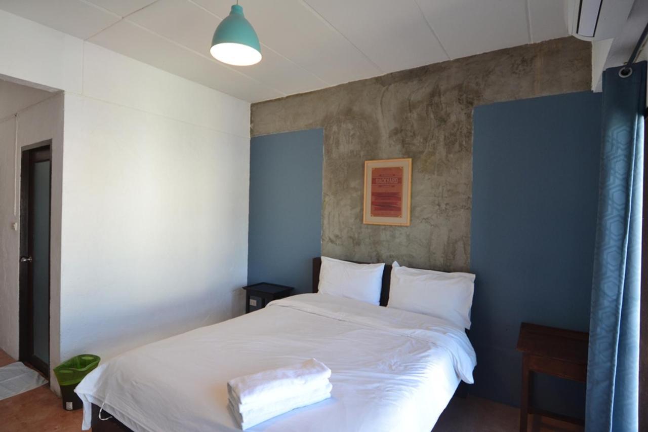 Isleep Guesthouse Chiang Mai Buitenkant foto