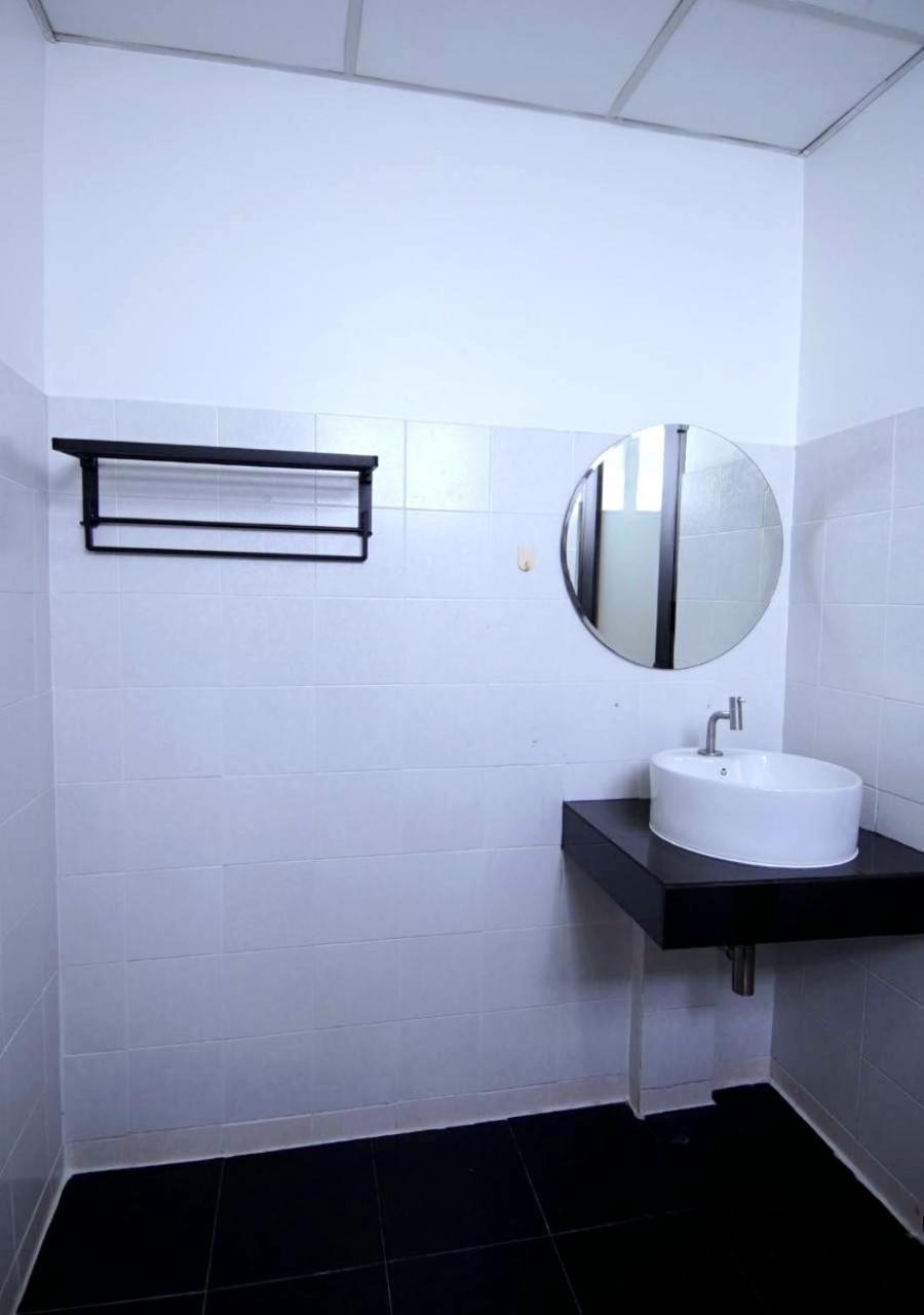Isleep Guesthouse Chiang Mai Buitenkant foto